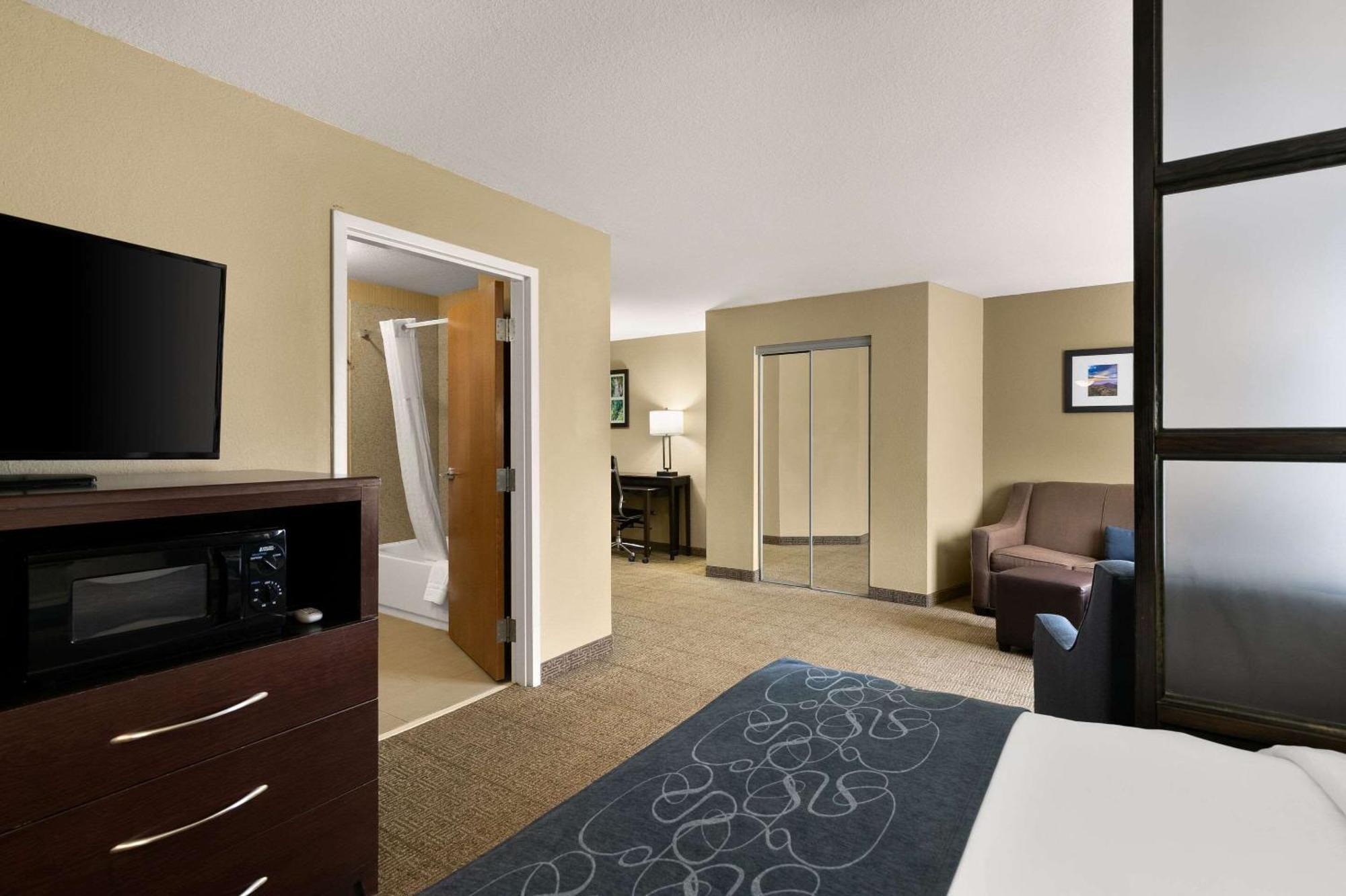 Comfort Suites Commerce Εξωτερικό φωτογραφία